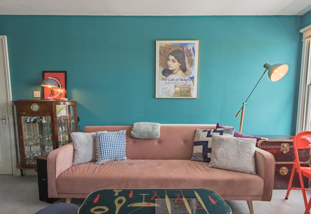 Blackhorse Loft - Spacious Apartment By The Sea 딜 외부 사진